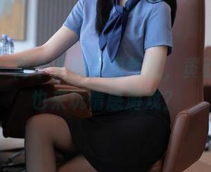 秀人网 – 两个人的美图气氛，黄歆苑竟然也来玩情感游戏？
