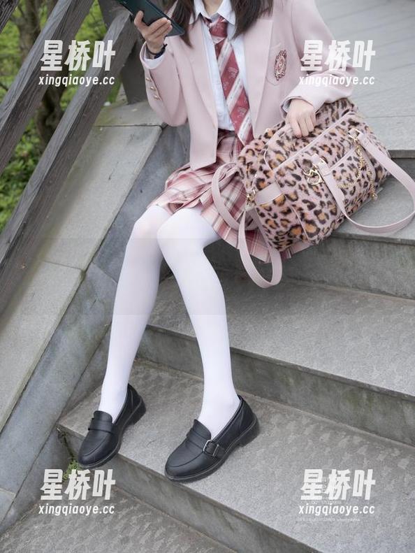 紧急企划 - 图集爆料！小恩短裤：每一张都是开启的时髦之门！
