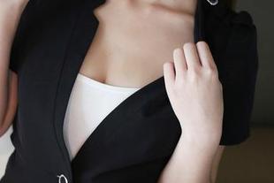 美媛馆 – 壁纸我就想要这张！黄乐然的和服搭配真绝