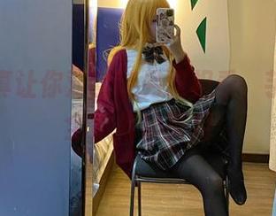 这组写真让你对套装另眼相看，芋圆侑子全集集体亮相
