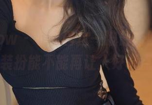 花漾show – 小热巴这一波最新照片，修女装扮能不能再让人好奇点？