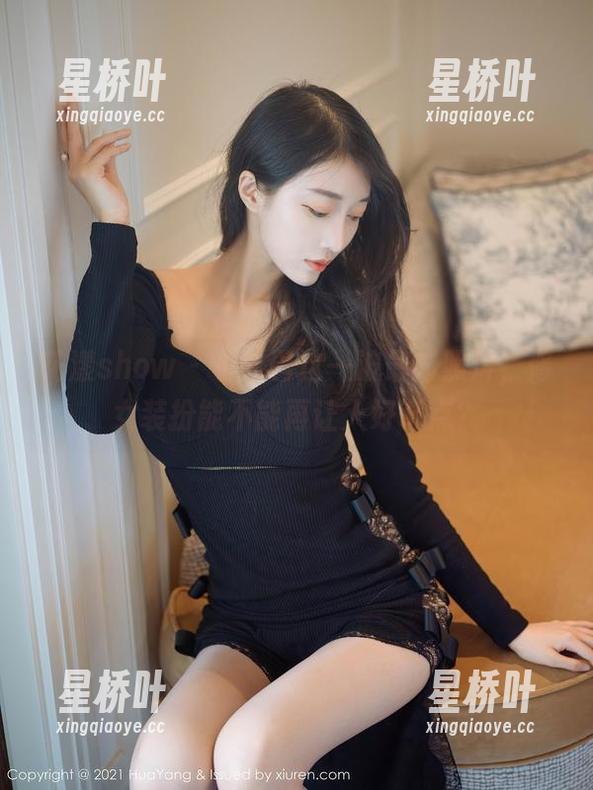 花漾show-小热巴 花漾show - 小热巴这一波最新照片,修女装扮能不能再让人好奇点?