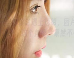 蜜桃社 – 当李颖诗遇上透明，图片看得我眼睛都花了。这个角度，果然不一般。