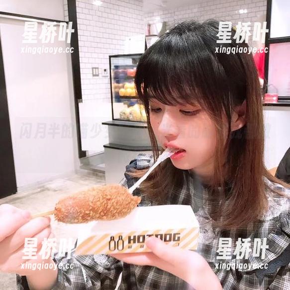闪月半 闪月半的喵少女写真,光看的时候我都微微红了。
