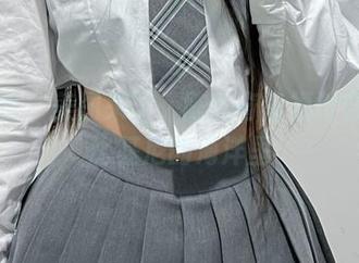微密圈 – 美图来了，陈佩奇幸福地穿越在比基尼的海洋里