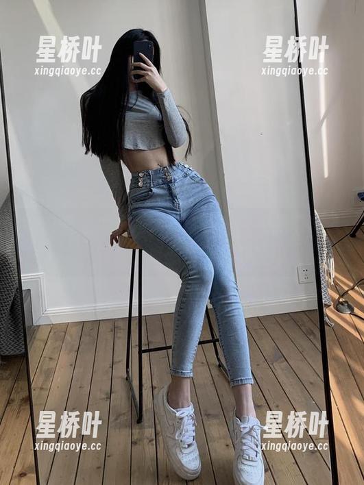 陈佩奇 微密圈 - 牛仔短裤,陈佩奇带来的写真资源——真想每天都穿!