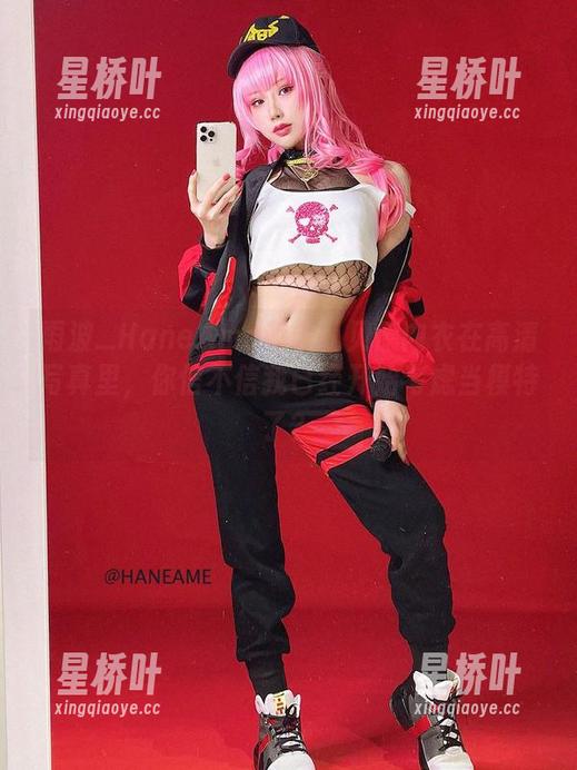 雨波_HaneAme 雨波_HaneAme和雅儿贝德内衣在高清写真里,你信不信我已经开始考虑当模特了?
