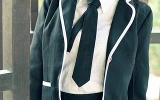 青豆客 – 老实说，艾小青的体操服美图，资源丰富到足够发呆！